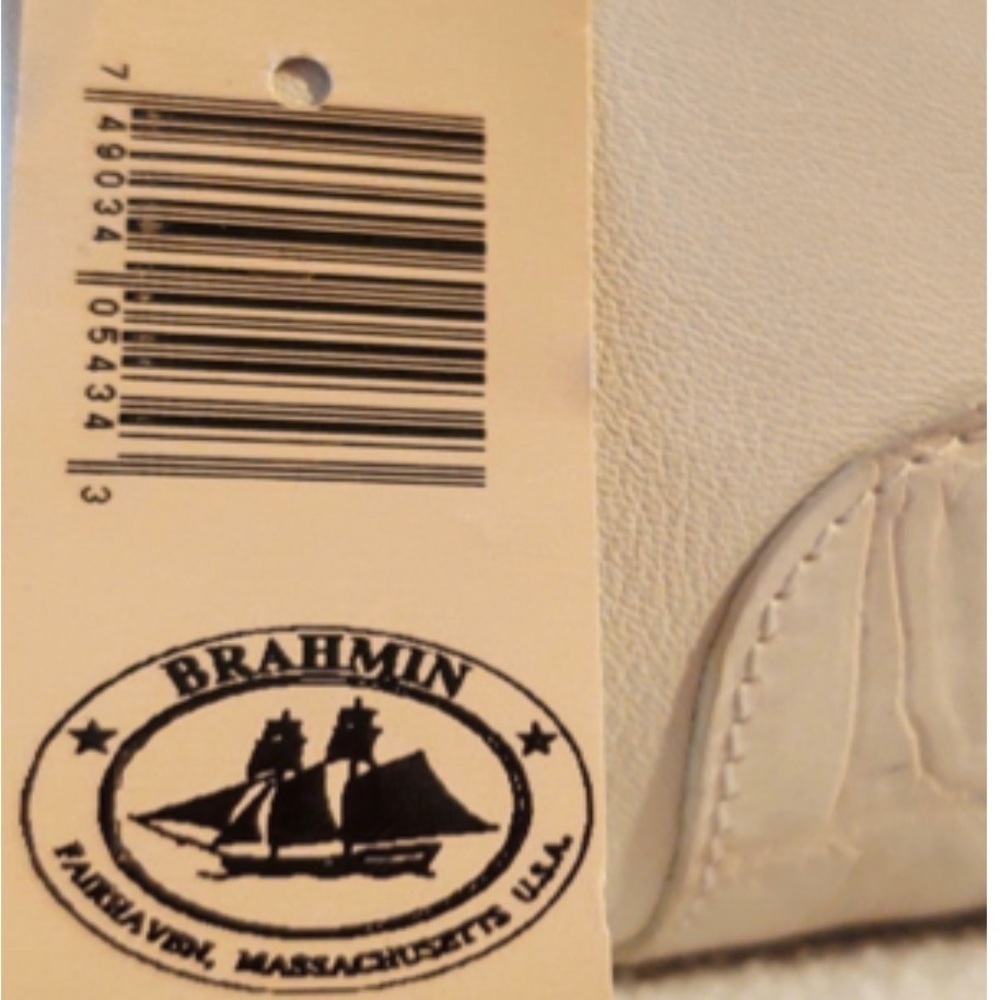 Brahmin Handbag Barely Used I Received It As A Gi… - image 6